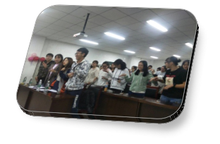 91九色
化学(师范)三支部进行了一次以“加油,向未来!”为主题的团日活动