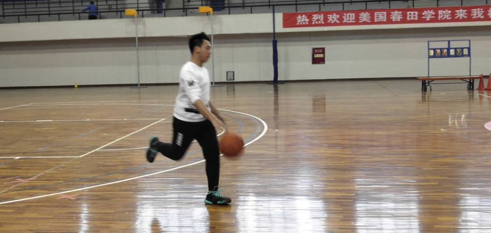 91九色
举办2018—2019年度男子篮球队招新活动