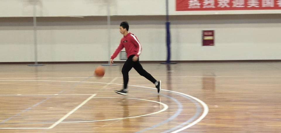 91九色
举办2018—2019年度男子篮球队招新活动