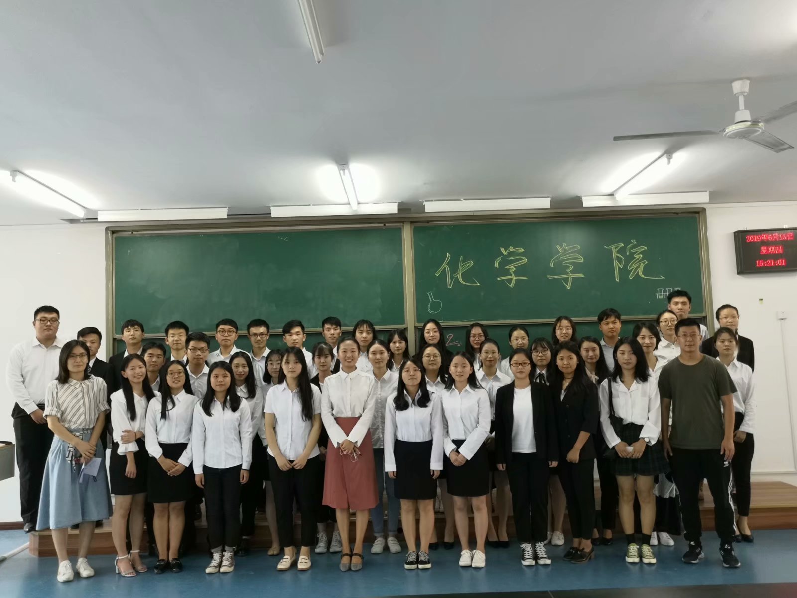 91九色
举行2019年学生代表大会