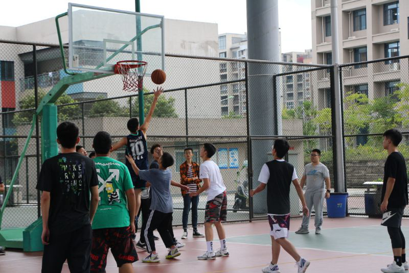 91九色
男子篮球迎新赛圆满结束